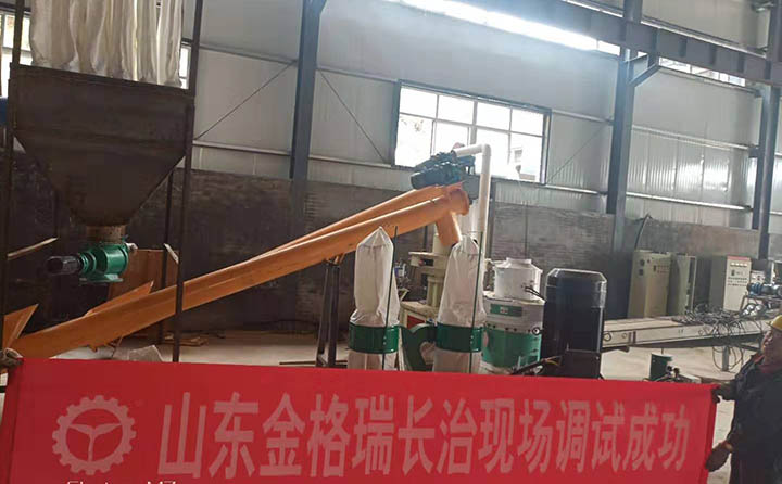 金格瑞木屑顆粒機生產線在長治調試成功