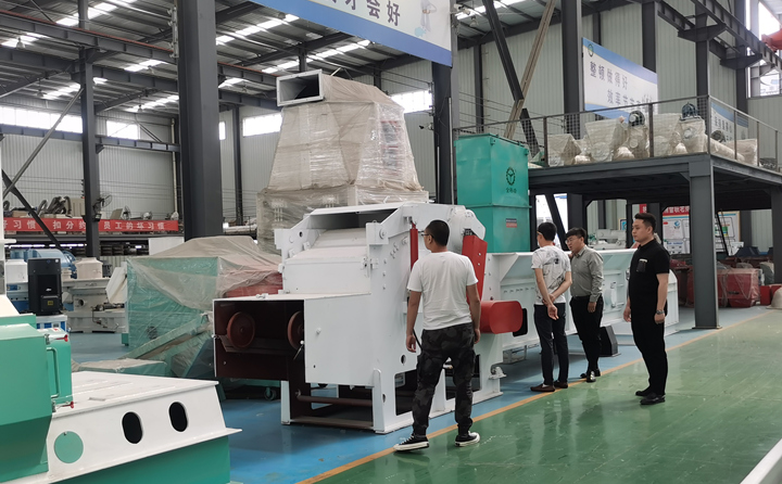 破碎機.jpg 破碎機.jpg