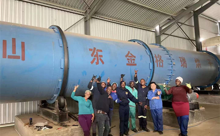 非洲德班木材顆粒機(jī)生產(chǎn)線調(diào)試成功.jpg 非洲德班木材顆粒機(jī)生產(chǎn)線調(diào)試成功.jpg