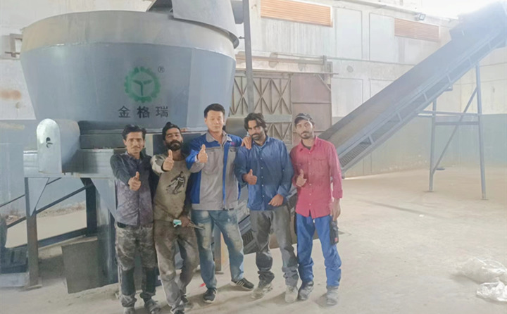 巴基斯坦年產5000噸木屑顆粒機生產線.jpg 巴基斯坦年產5000噸木屑顆粒機生產線.jpg