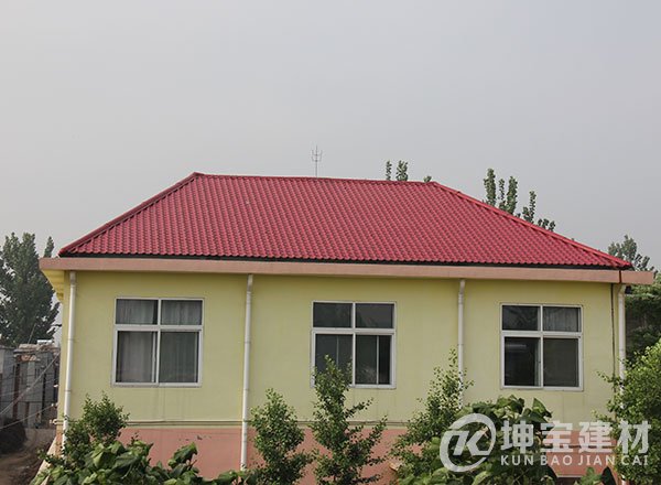 桃都國(guó)際城屋頂合成樹(shù)脂瓦裝修成功 桃都國(guó)際城屋頂合成樹(shù)脂瓦裝修成功